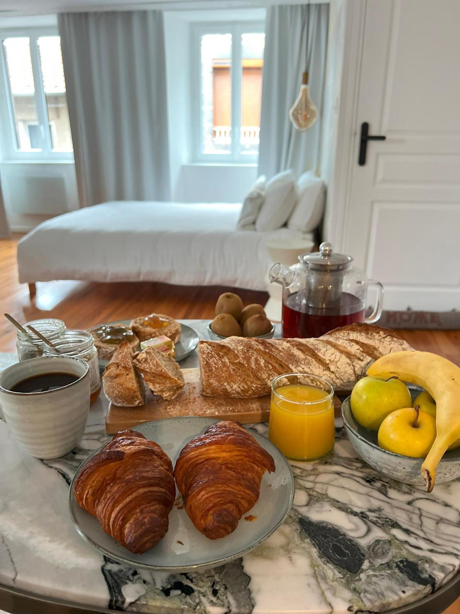 Appartamento Artist Flat Saint Flour Esterno foto